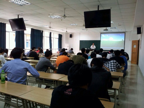 做足充分准备,才能踏上社会 第三次返校赵老师宣讲.jpg