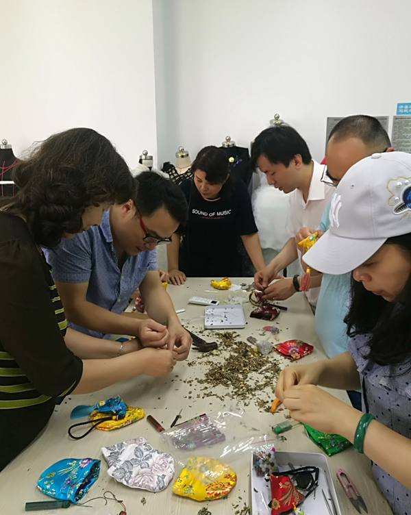 做香囊2 - 副本.jpg